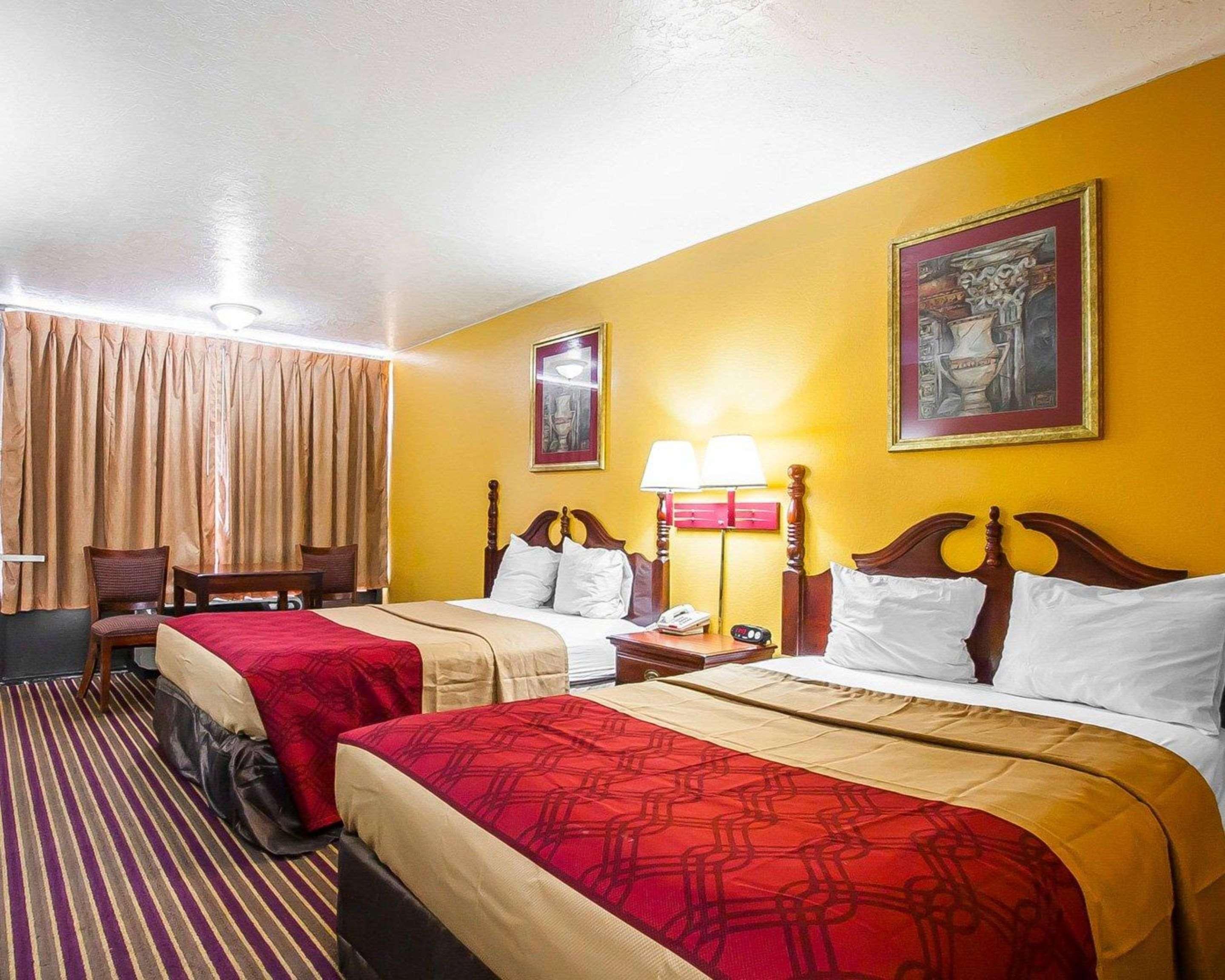 Econo Lodge Dyersburg Ngoại thất bức ảnh