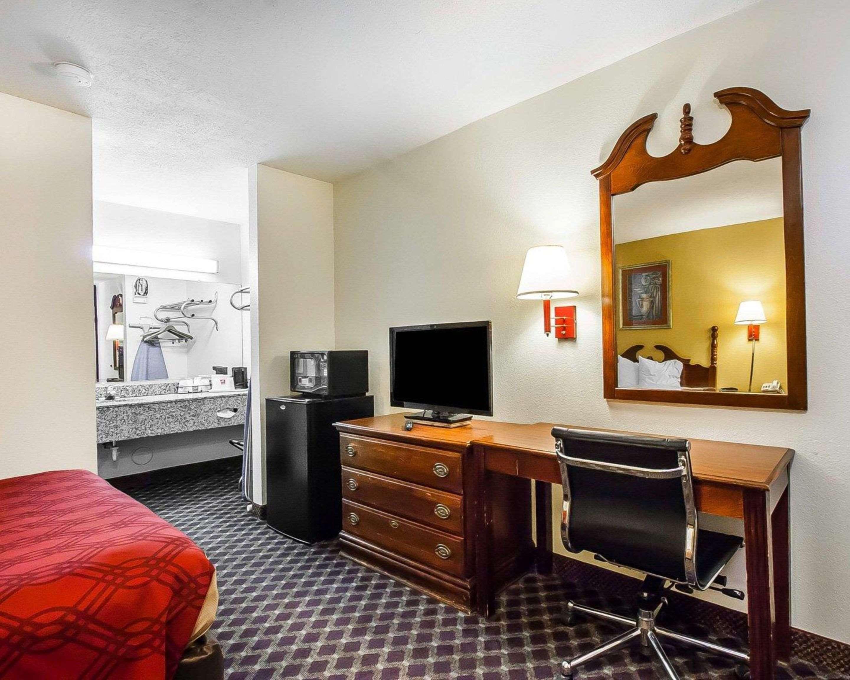 Econo Lodge Dyersburg Ngoại thất bức ảnh