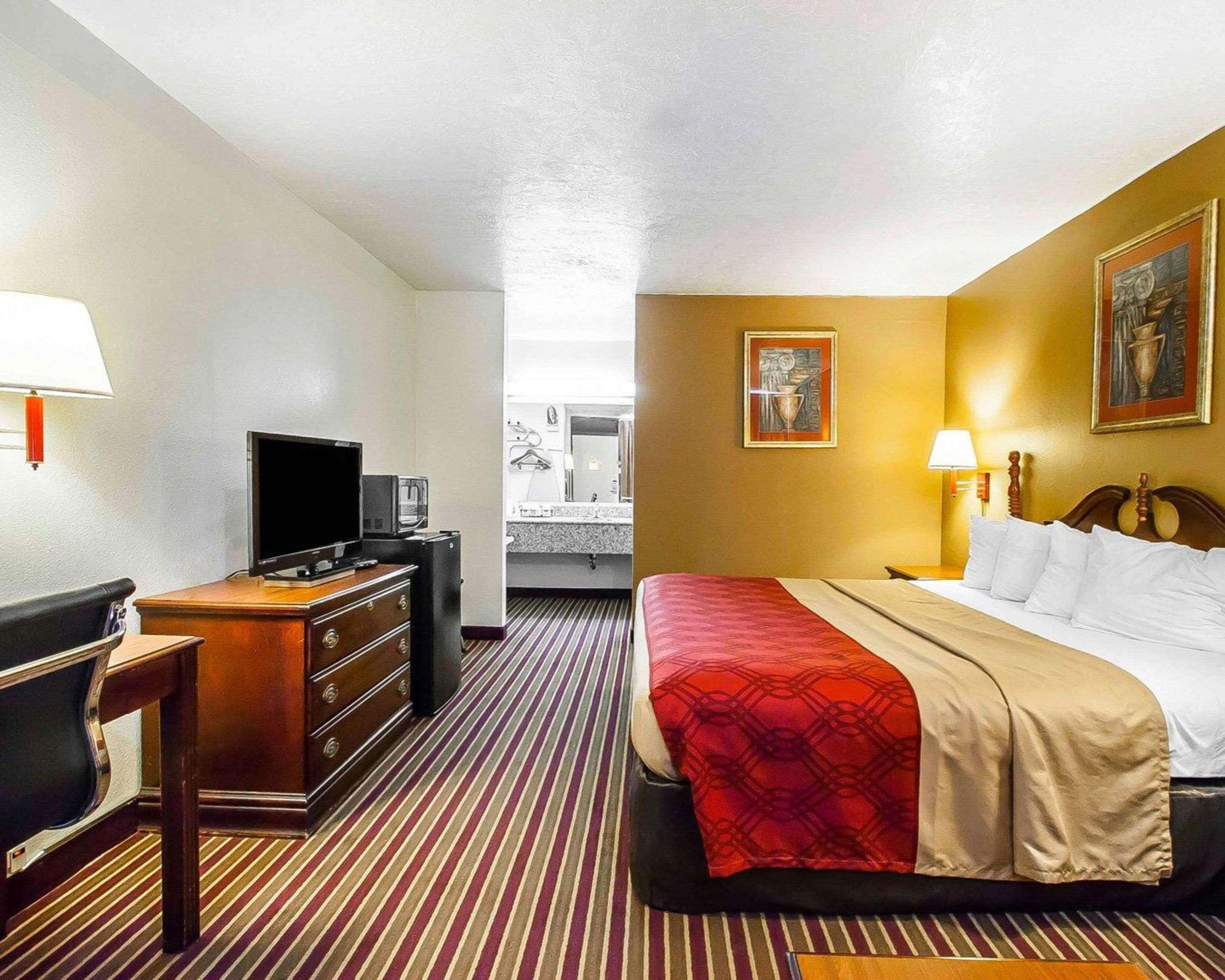 Econo Lodge Dyersburg Ngoại thất bức ảnh
