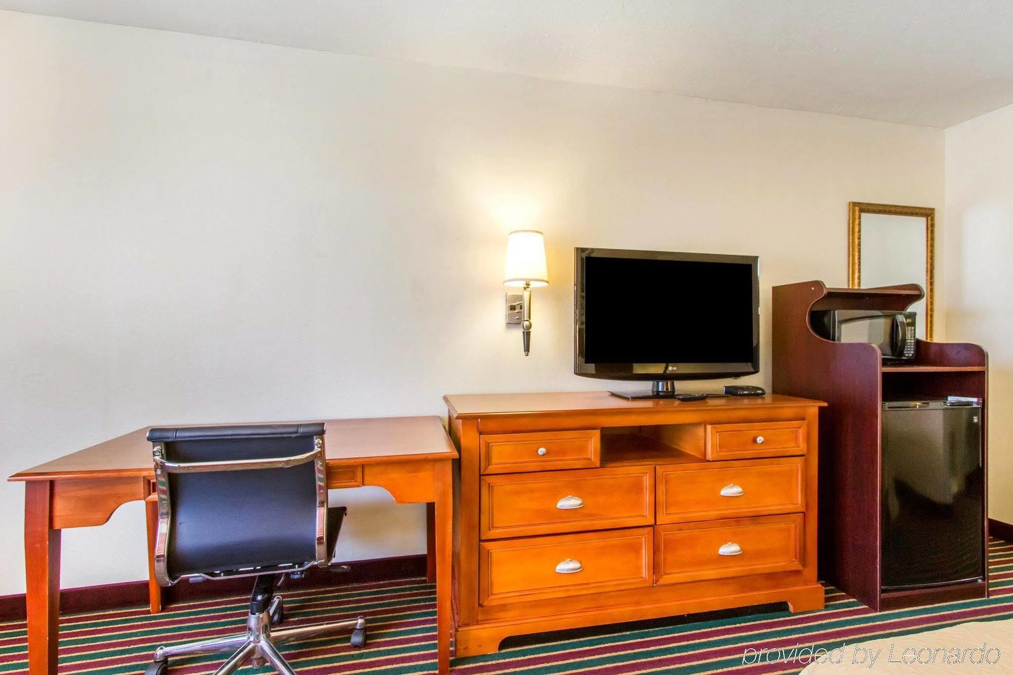 Econo Lodge Dyersburg Ngoại thất bức ảnh