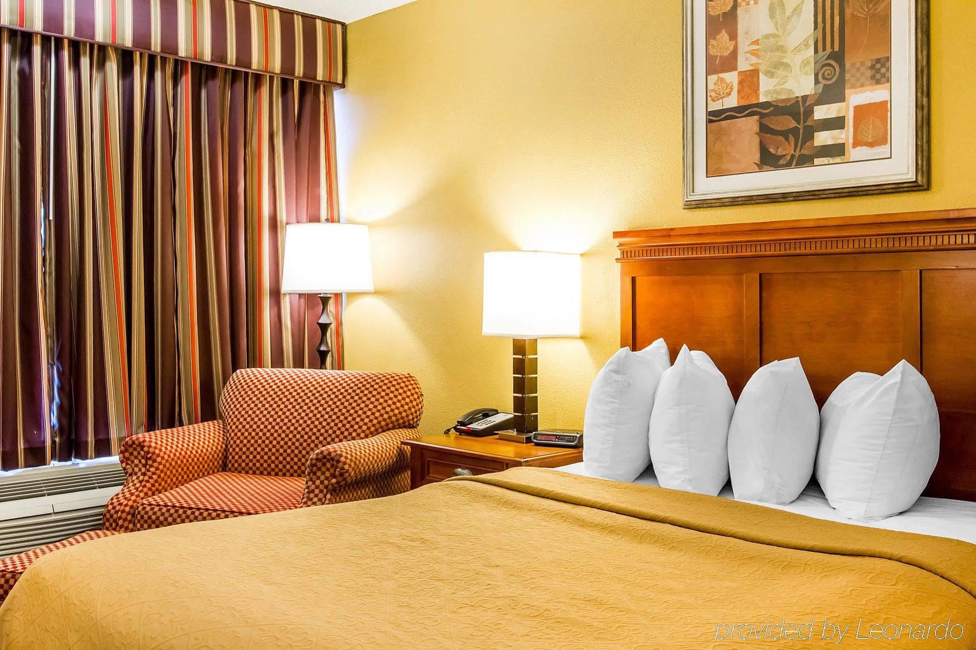 Econo Lodge Dyersburg Ngoại thất bức ảnh